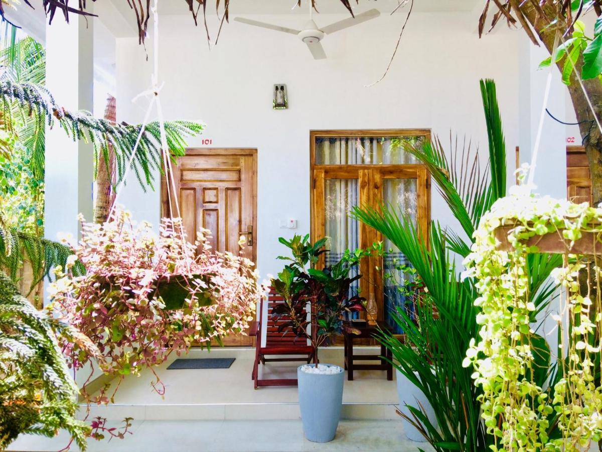 Tropicana Home Stay Arugam Bay Exteriér fotografie